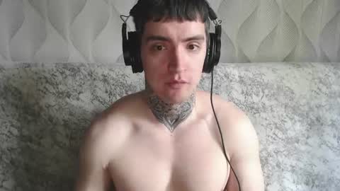 Snapshot of andy4life chatting on June 23, 8:01 am andy4life online show from June 23, 8:01 am
