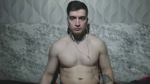 Snapshot of andy4life chatting on July 8, 8:57 pm andy4life online show from July 8, 8:57 pm