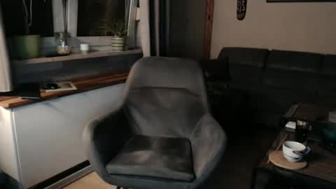 Snapshot of andy75naked chatting on June 20, 11:40 pm Andy online show from June 20, 11:40 pm