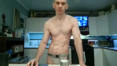 Snapshot of andy_552 chatting on September 21, 9:44 am andy_552 online show from September 21, 9:44 am