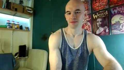 andy_552 online show from December 4, 12:20 am