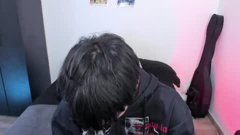 Snapshot of andy_bankai chatting on July 9, 2:15 am twx Andy twink3 online show from July 9, 2:15 am