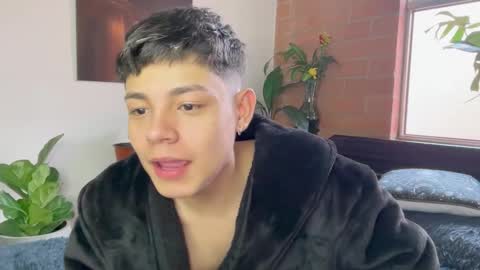 Andy online show from March 4, 2:01 pm