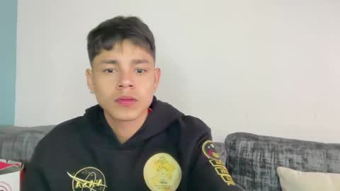 Snapshot of andy_belier chatting on May 6, 12:54 pm Andy online show from May 6, 12:54 pm