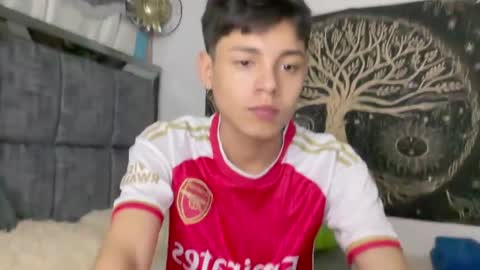 Snapshot of andy_belier chatting on May 15, 7:32 pm Andy online show from May 15, 7:32 pm