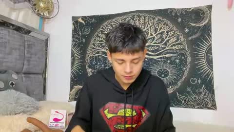 Snapshot of andy_belier chatting on June 11, 2:59 pm Andy online show from June 11, 2:59 pm
