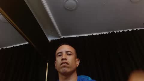 Snapshot of andy_copers chatting on December 17, 2:50 am ANDY online show from December 17, 2:50 am