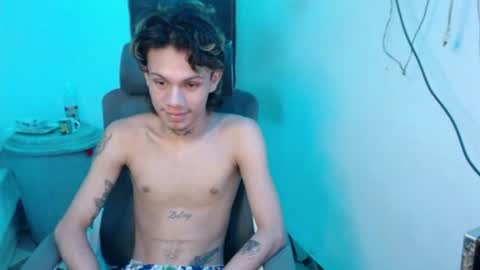 andy_dan1 online show from July 1, 9:03 pm
