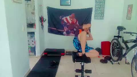 Snapshot of andy_gray01 chatting on June 26, 1:04 pm Andy Gray online show from June 26, 1:04 pm