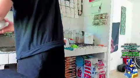 Snapshot of andy_gray01 chatting on July 25, 5:10 pm Andy Gray online show from July 25, 5:10 pm