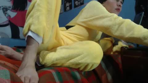 Snapshot of andy_rock_ chatting on March 12, 1:25 am andy online show from March 12, 1:25 am