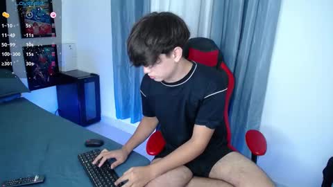 andy online show from December 10, 11:19 pm