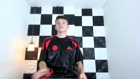 andyfame11 online show from November 17, 6:57 pm