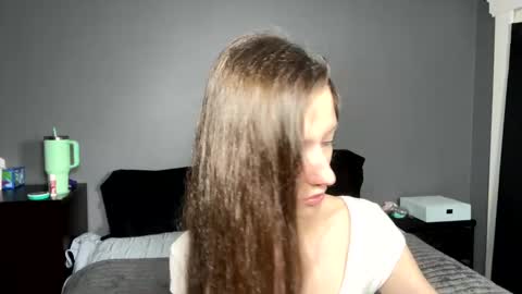 Snapshot of andyhayes69 chatting on January 18, 12:57 am andyhayes69 online show from January 18, 12:57 am