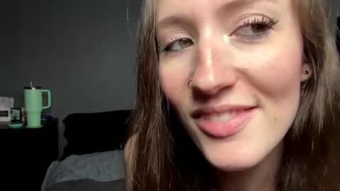 Snapshot of andyhayes69 chatting on January 30, 2:38 am andyhayes69 online show from January 30, 2:38 am