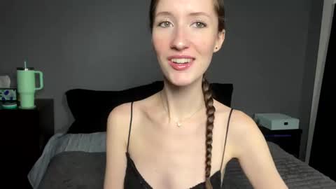 Snapshot of andyhayes69 chatting on February 10, 12:08 am andyhayes69 online show from February 10, 12:08 am