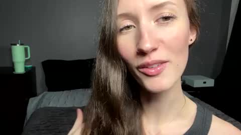 Snapshot of andyhayes69 chatting on March 2, 2:19 am andyhayes69 online show from March 2, 2:19 am