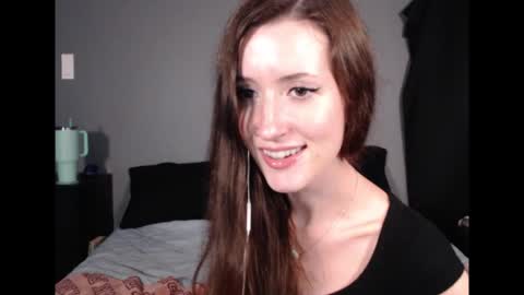 Snapshot of andyhayes69 chatting on September 21, 2:02 am andyhayes69 online show from September 21, 2:02 am