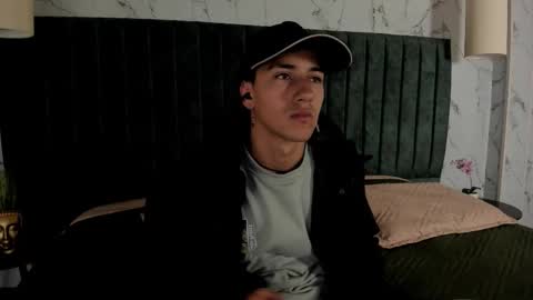 Andy Joy  online show from December 19, 11:28 am