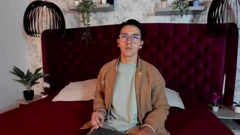 Andy Joy  online show from February 4, 10:21 am