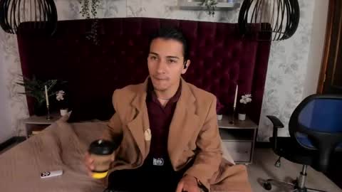 Snapshot of andyjoy_ chatting on May 5, 11:40 am Andy Joy online show from May 5, 11:40 am