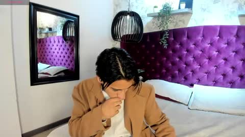 Snapshot of andyjoy_ chatting on May 14, 11:06 am Andy Joy online show from May 14, 11:06 am