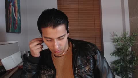 Snapshot of andyjoy_ chatting on May 30, 11:40 am Andy Joy online show from May 30, 11:40 am