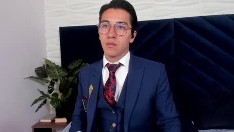 Snapshot of andyjoy_ chatting on June 7, 11:36 am Andy Joy online show from June 7, 11:36 am