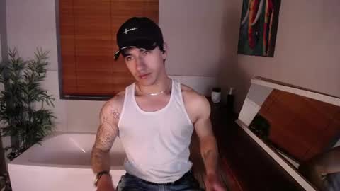 Snapshot of andyjoy_ chatting on June 16, 11:35 am Andy Joy online show from June 16, 11:35 am