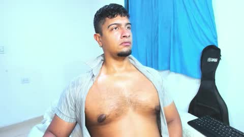 andylemonda online show from September 25, 2:04 am