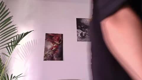 Snapshot of andypalmerr chatting on May 7, 11:48 am andypalmerr online show from May 7, 11:48 am