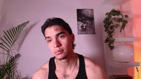 Snapshot of andypalmerr chatting on May 11, 5:35 am andypalmerr online show from May 11, 5:35 am