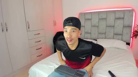 AndyRush online show from March 17, 4:28 am