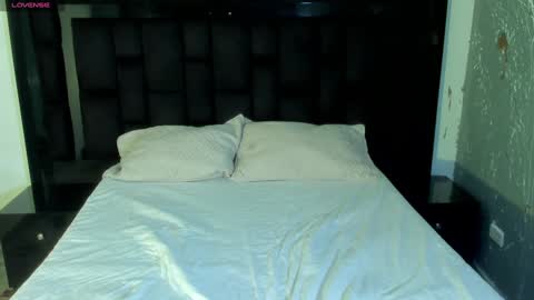 Andy online show from December 28, 12:04 am