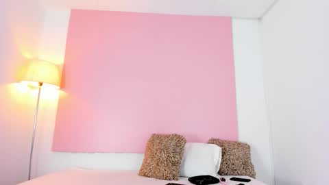 Andy  online show from November 25, 1:11 pm