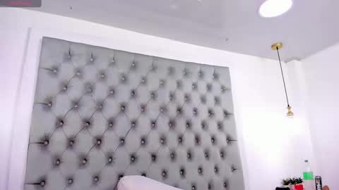 anette_cooper online show from September 13, 4:01 am