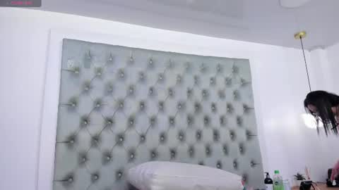 Snapshot of anette_cooper chatting on July 1, 2:35 am anette_cooper online show from July 1, 2:35 am