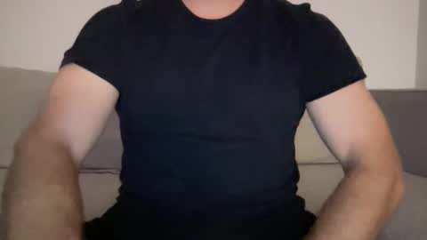 anewsummer online show from November 20, 5:07 am