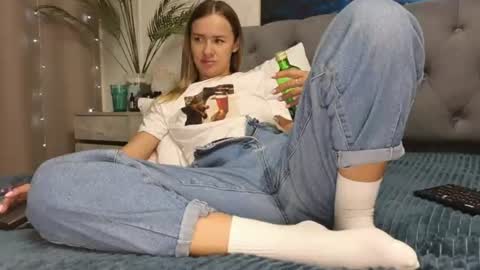 Snapshot of ange1ok chatting on July 31, 2:16 pm ange1ok online show from July 31, 2:16 pm