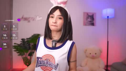 Snapshot of angeeel_ chatting on October 23, 3:50 am Angel online show from October 23, 3:50 am