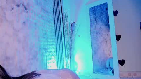 angeel___ online show from June 5, 6:52 am