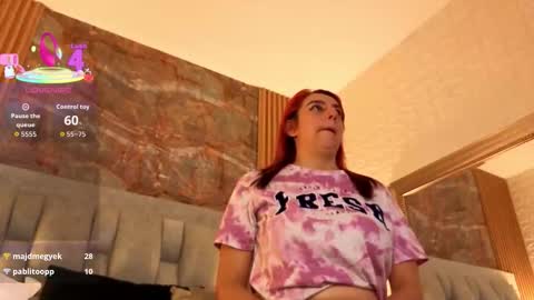 Snapshot of angel__red_ chatting on November 8, 11:03 pm angel__red_ online show from November 8, 11:03 pm