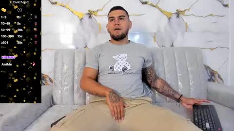 Snapshot of angel__tattoo chatting on May 2, 5:12 am angel__tattoo online show from May 2, 5:12 am