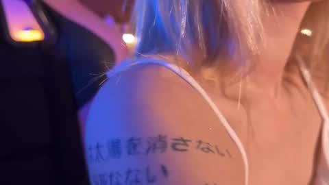 angel_ariela online show from March 1, 8:44 pm