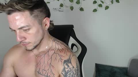 Angel Curl online show from November 27, 9:28 pm