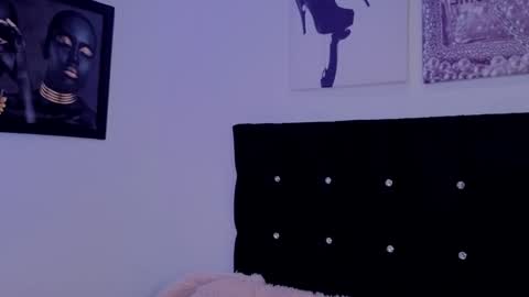 Angel-dragun online show from March 18, 3:09 am