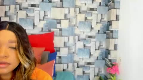 Snapshot of angel_dthroat chatting on June 23, 12:03 pm ANGHEL online show from June 23, 12:03 pm