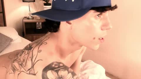 Angel online show from March 2, 7:15 am