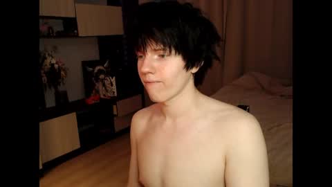 Snapshot of angel_fear chatting on June 13, 9:02 pm Ray online show from June 13, 9:02 pm