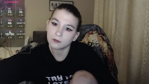 Snapshot of angel_gelya chatting on April 1, 4:37 pm Angel online show from April 1, 4:37 pm